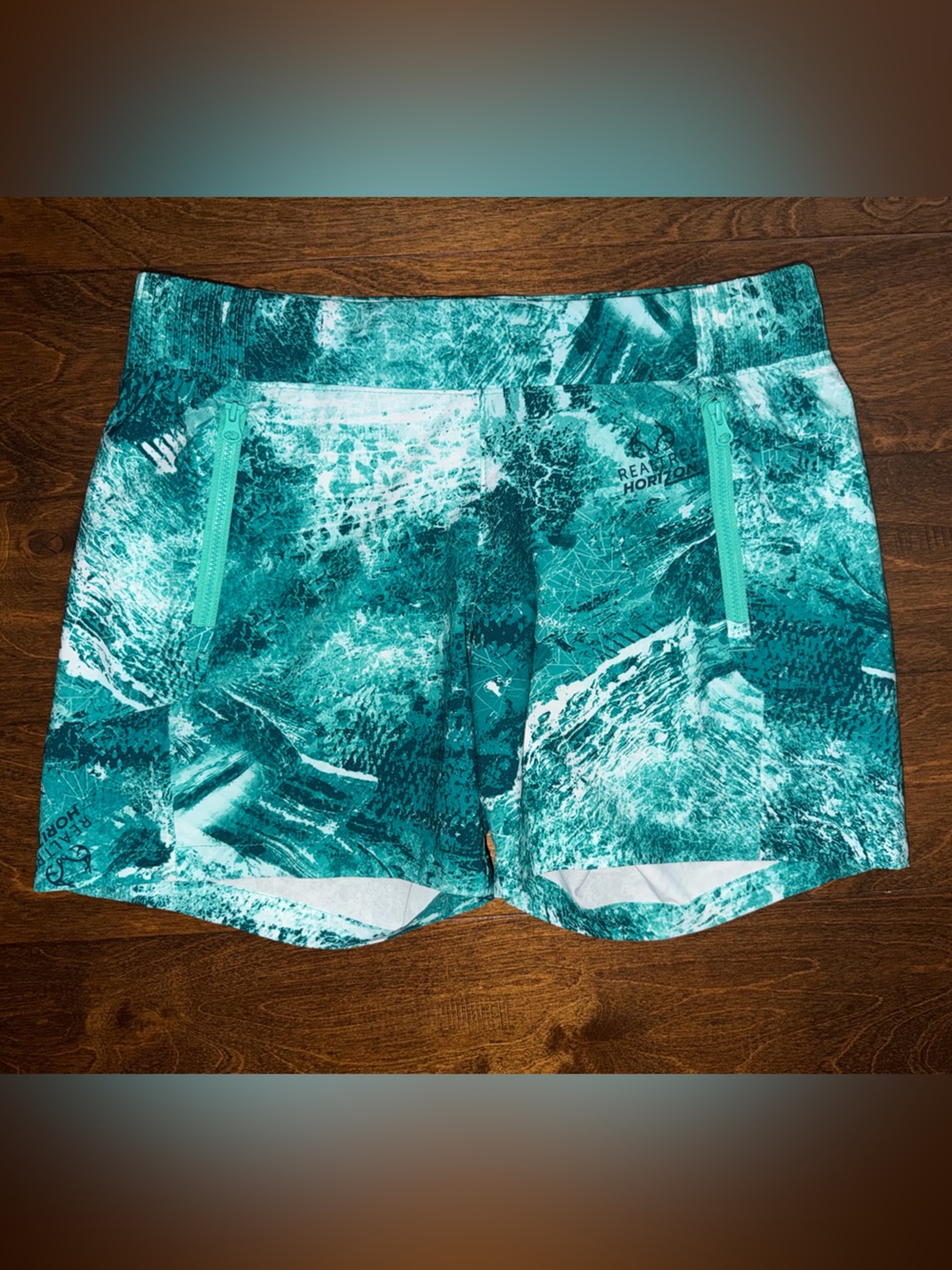 COLUMBIA PFG Tidal II Shorts UPF 50 Turquoise Realtree Horizon Size Small